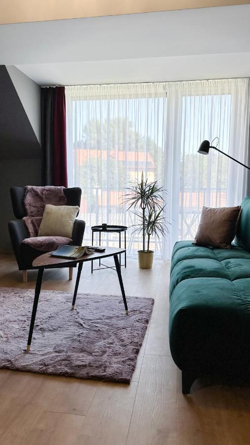 Linden Apartman 107 Glamour (Adults Only) Mosonmagyarovar Bagian luar foto