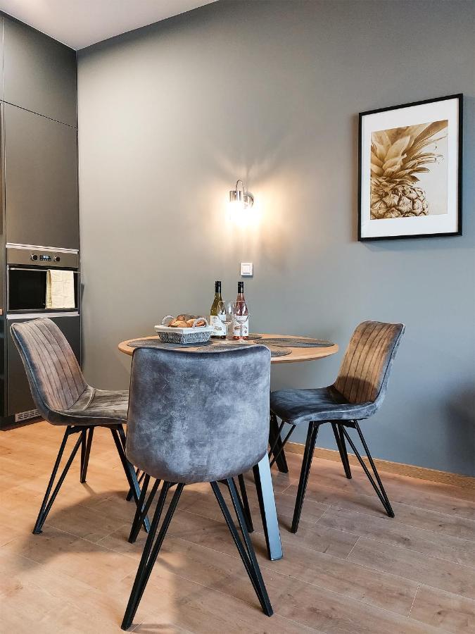 Linden Apartman 107 Glamour (Adults Only) Mosonmagyarovar Bagian luar foto