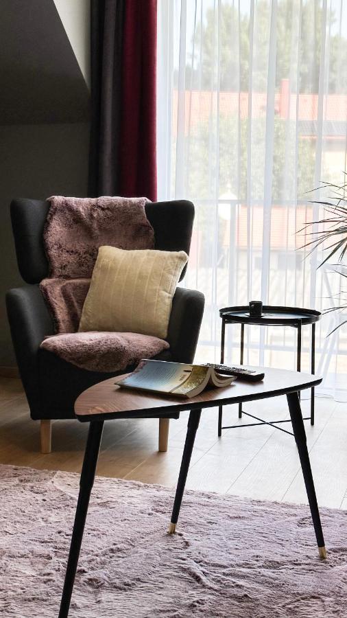 Linden Apartman 107 Glamour (Adults Only) Mosonmagyarovar Bagian luar foto